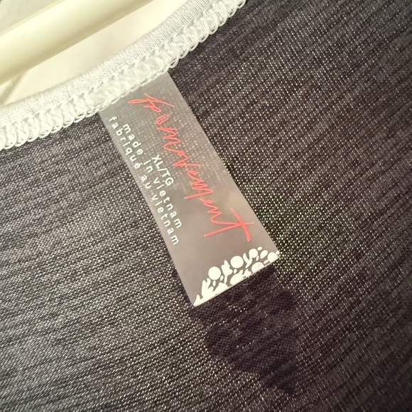 NWT FREE PEOPLE MOVEMENT - Run Fast Racerback Activewear Sporty Black Tank Top - Picture 9 of 9